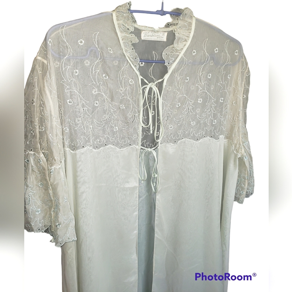 Vintage 1950's Barbizon Sheer Robe
